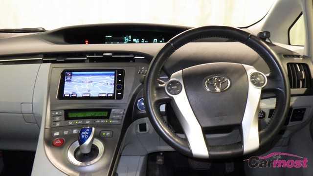 2013 Toyota PRIUS CN E24-J24 Sub4