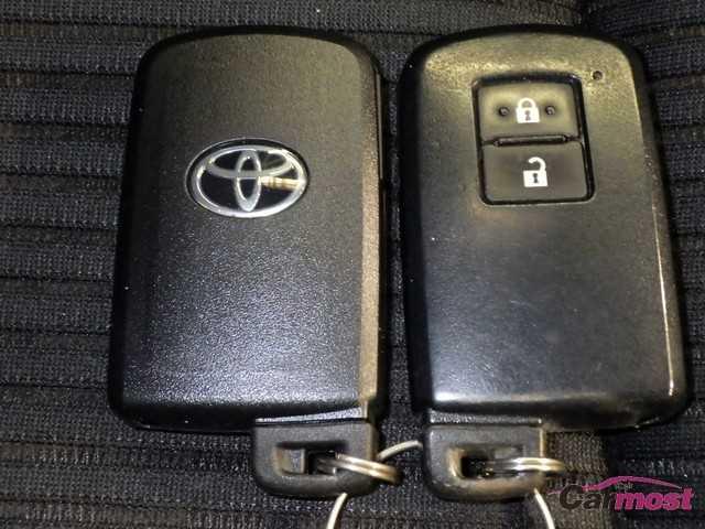 2016 Toyota Prius a 06051042 Sub21