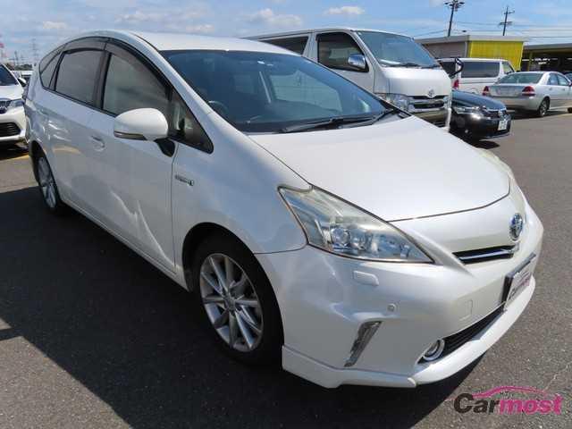 2013 Toyota PRIUS α CN F01-H05 (Reserved)