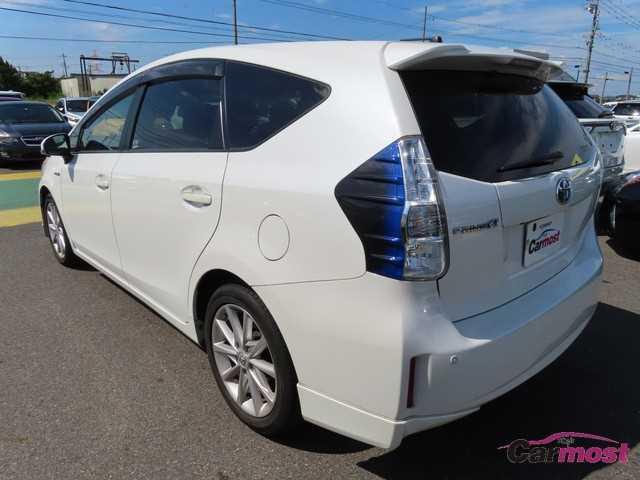 2013 Toyota PRIUS α CN F01-H05 Sub3