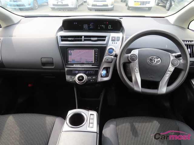 2016 Toyota PRIUS α CN F02-F96 Sub10