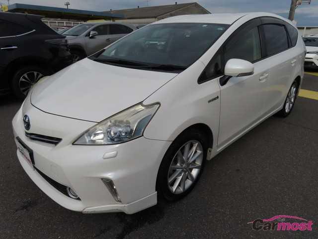 2012 Toyota PRIUS α CN F02-G82 Sub2