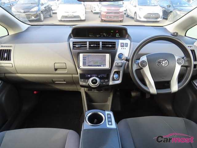 2013 Toyota PRIUS α CN F02-L30 Sub9