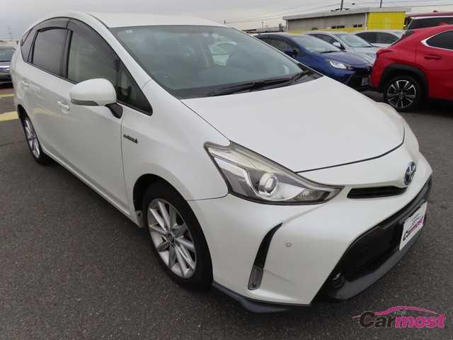 2015 Toyota PRIUS α CN F02-L83