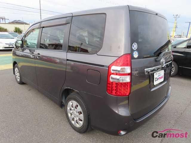 2010 Toyota Noah CN F02-L86 Sub3