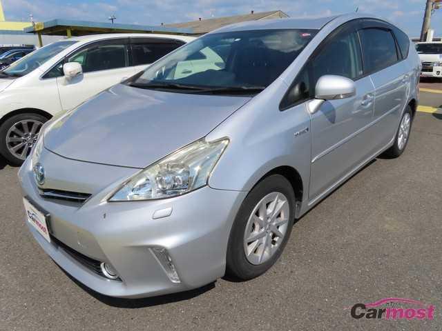 2012 Toyota PRIUS α CN F03-H87 Sub2