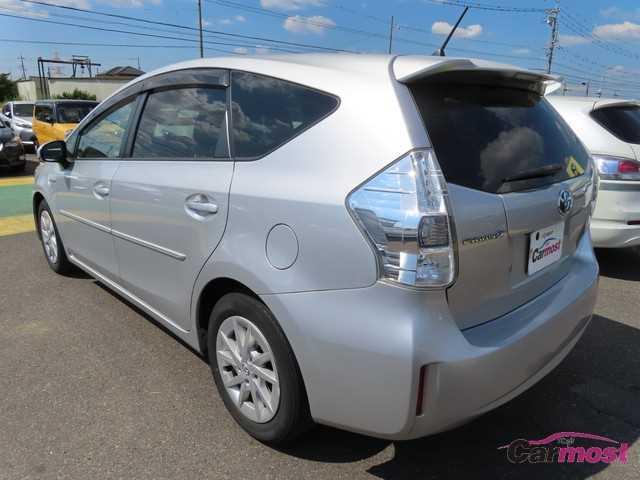 2012 Toyota PRIUS α CN F03-H87 Sub3