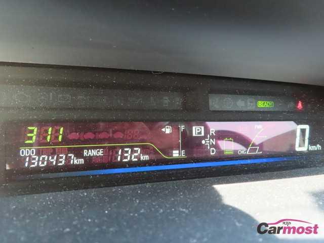 2012 Toyota PRIUS α CN F03-H92 Sub9