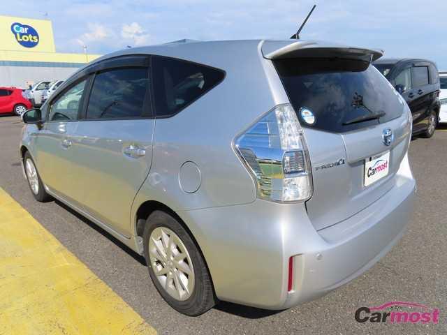 2012 Toyota PRIUS α CN F03-H92 Sub3