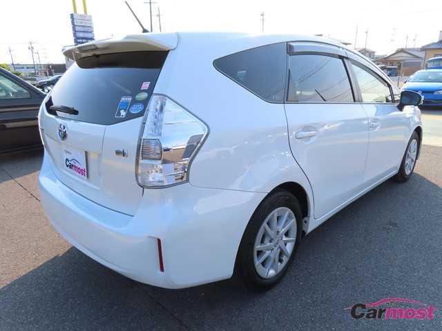 2011 Toyota PRIUS α CN F05-F30 Sub1