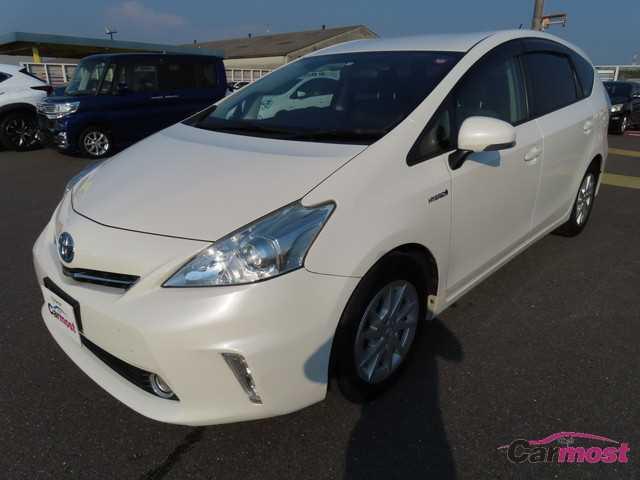 2011 Toyota PRIUS α CN F05-F30 Sub2