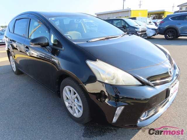 2013 Toyota PRIUS α CN F06-I13