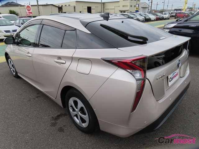 2018 Toyota PRIUS CN F06-K40 Sub3