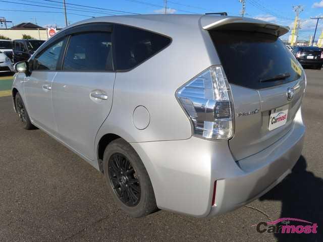 2012 Toyota PRIUS α CN F06-L31 Sub3