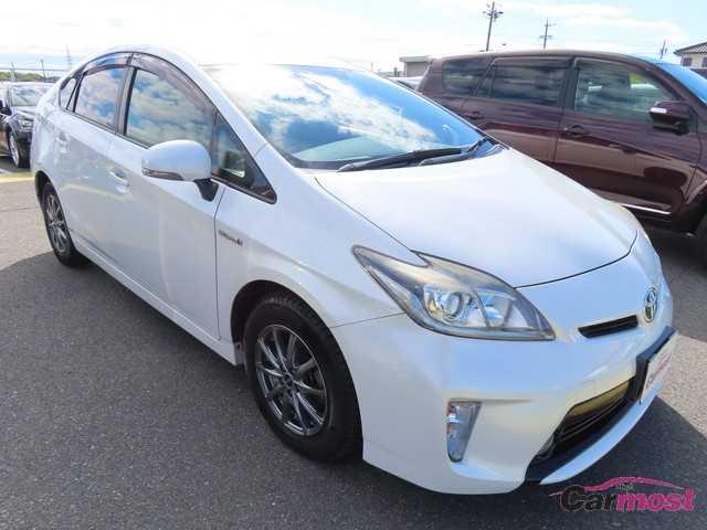 2015 Toyota PRIUS CN F07-K26