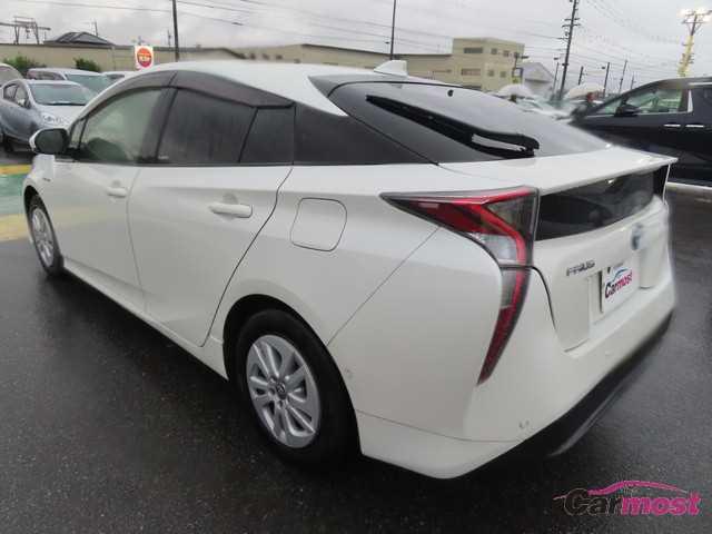 2017 Toyota PRIUS CN F08-J78 Sub3