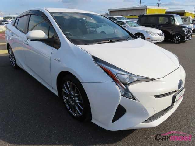 2016 Toyota PRIUS CN F09-H20 (Reserved)