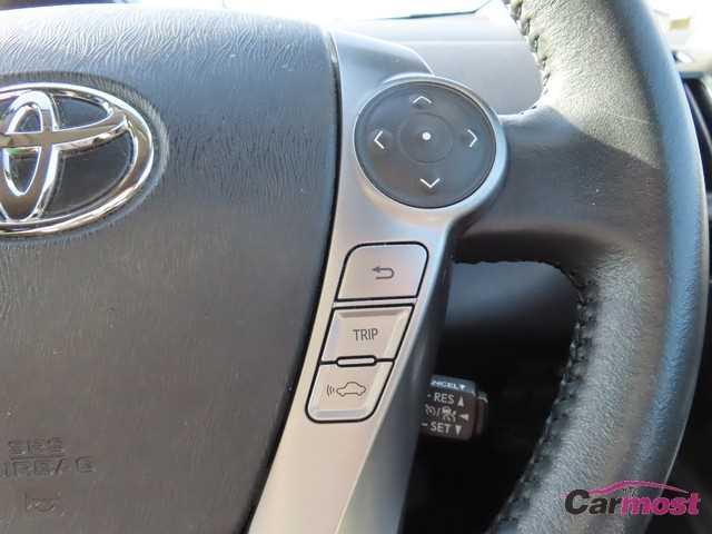 2019 Toyota PRIUS α CN F09-I58 Sub13