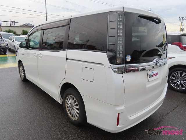 2014 Toyota Voxy CN F09-J90 Sub3