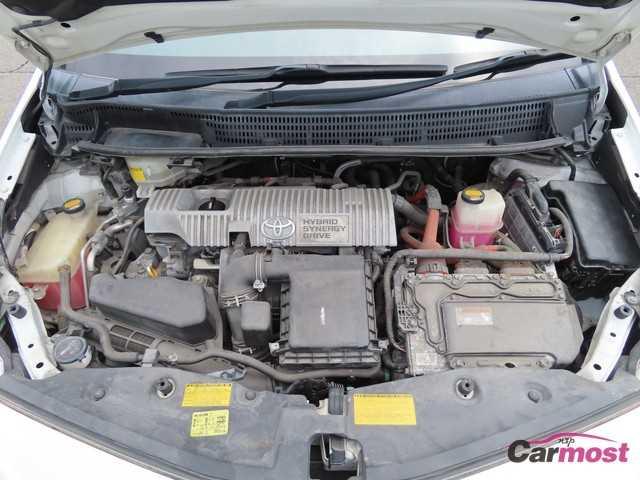 2013 Toyota PRIUS α CN F10-H06 Sub5