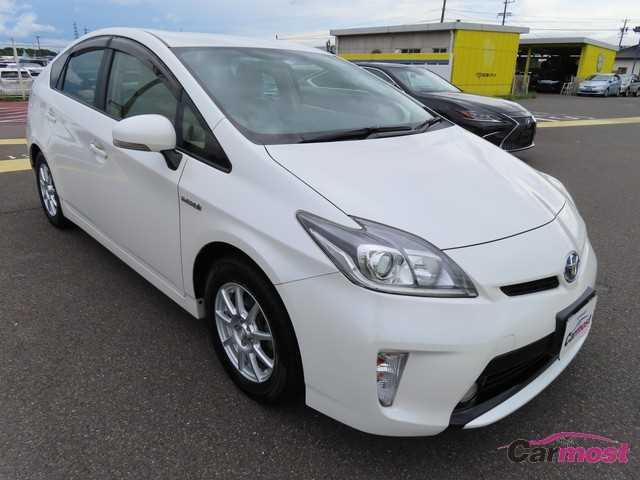 2013 Toyota PRIUS CN F10-H41 (Reserved)