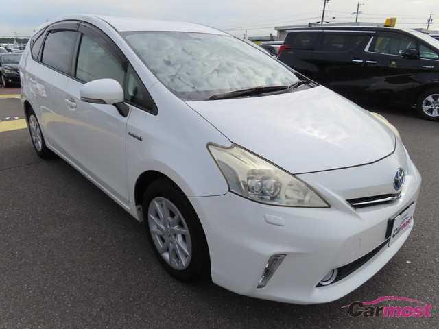 2012 Toyota PRIUS α CN F10-J01