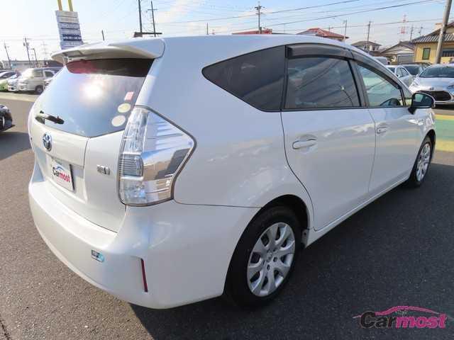 2013 Toyota PRIUS α CN F10-L36 Sub1