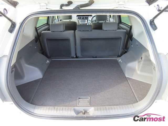 2013 Toyota PRIUS α CN F10-L36 Sub20