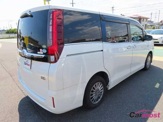 2014 Toyota Esquire CN F11-G78 Sub1