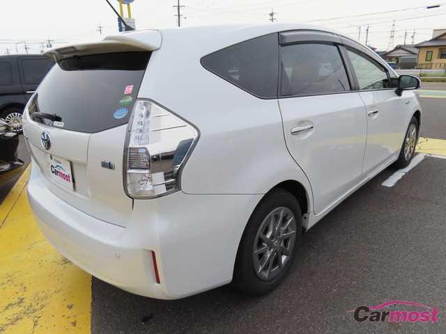 2014 Toyota PRIUS α CN F12-F73 Sub1