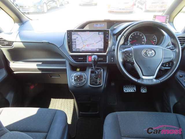 2014 Toyota Noah CN F13-H57 Sub7