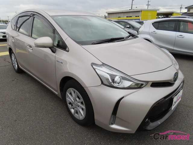 2019 Toyota PRIUS α CN F13-K78 (Reserved)