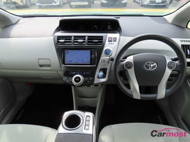 2012 Toyota PRIUS α CN F14-F17 Sub11