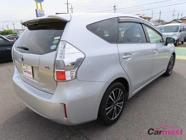 2012 Toyota PRIUS α CN F14-F17 Sub1