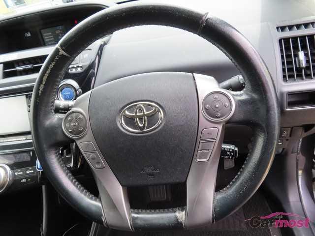 2015 Toyota PRIUS α CN F14-F21 Sub12