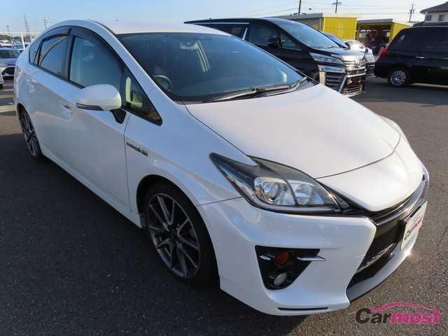 2015 Toyota PRIUS CN F14-I20 