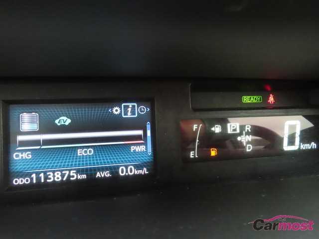 2015 Toyota PRIUS α CN F14-I31 Sub10