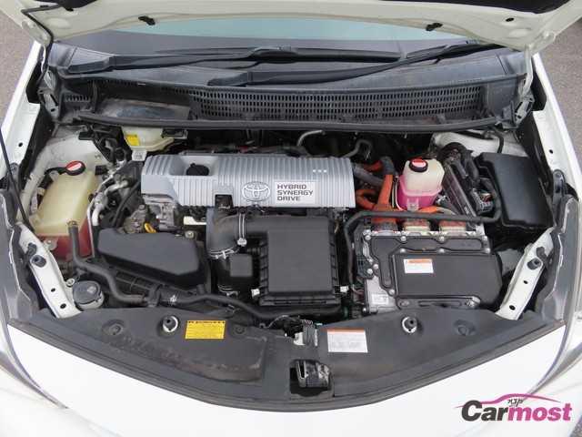 2015 Toyota PRIUS α CN F14-I31 Sub5