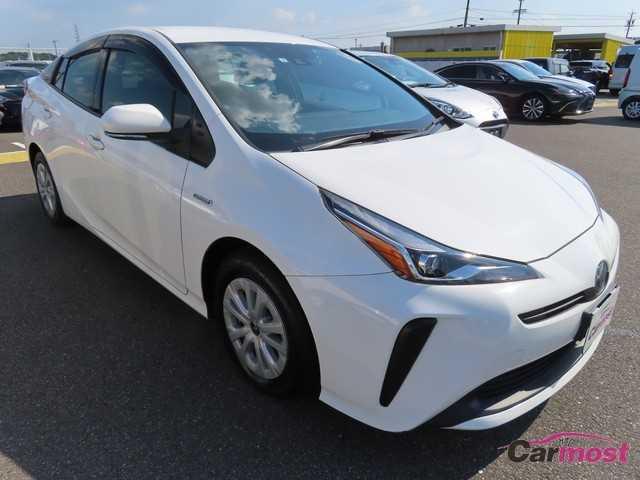 2019 Toyota PRIUS CN F17-H01 