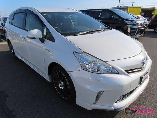 2014 Toyota PRIUS α CN F17-I58