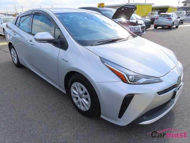 2019 Toyota PRIUS CN F17-L30