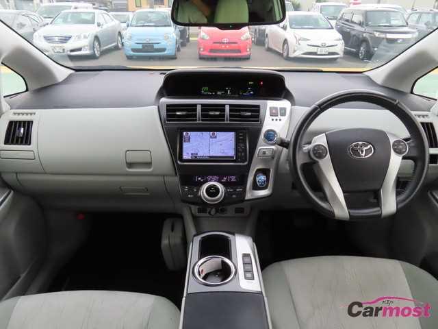 2012 Toyota PRIUS α CN F18-I28 Sub10