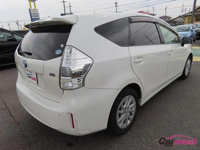 2012 Toyota PRIUS α CN F18-I28 Sub1