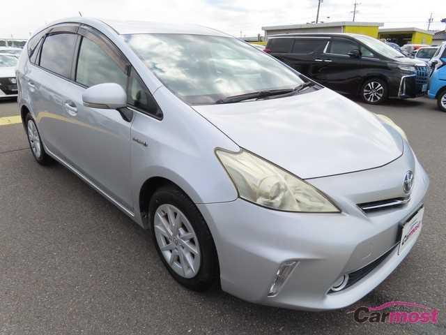 2011 Toyota PRIUS α CN F18-J41