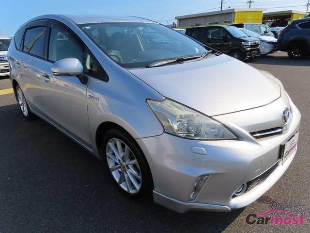 2012 Toyota PRIUS α CN F19-H03 (Reserved)