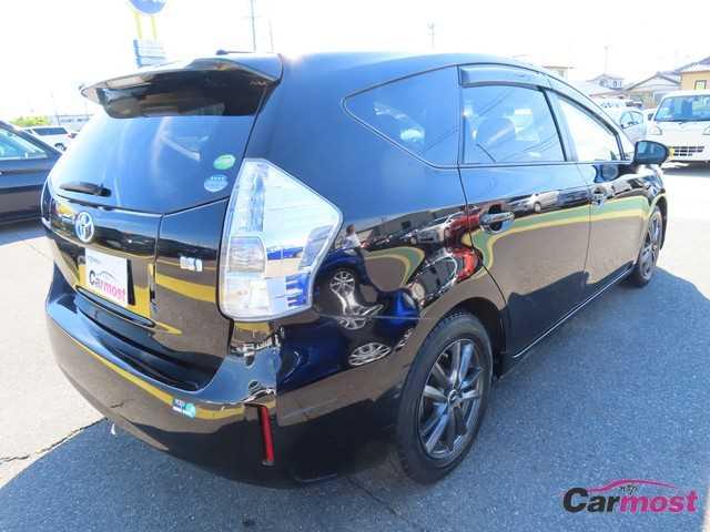 2013 Toyota PRIUS α CN F20-E81 Sub1