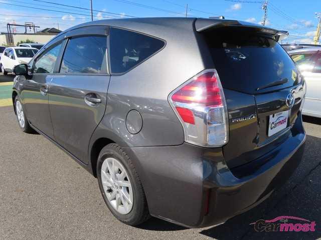 2015 Toyota PRIUS α CN F20-H53 Sub3