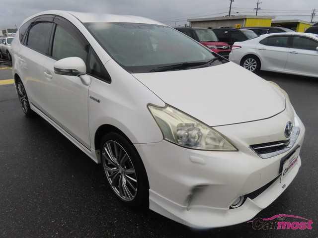 2013 Toyota PRIUS α CN F20-I40