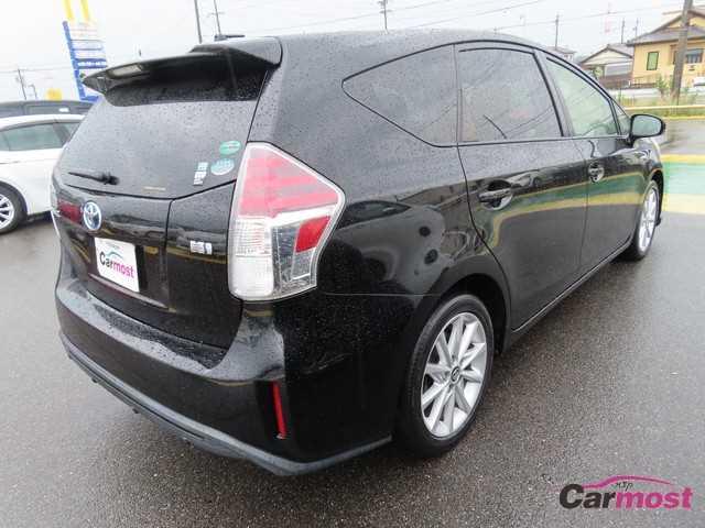 2015 Toyota PRIUS α CN F20-I45 Sub1