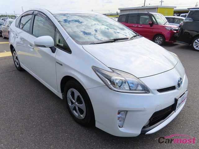 2015 Toyota PRIUS CN F26-I04